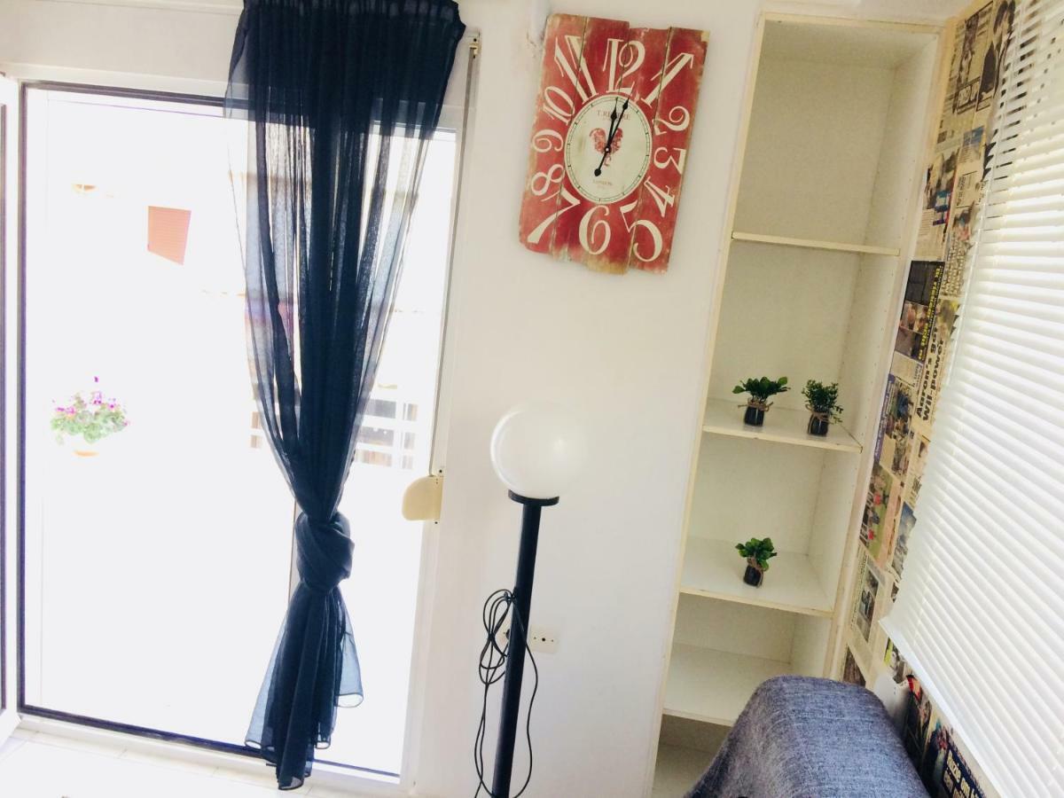شقة Korona Βeach Αpartments ريثيمنو المظهر الخارجي الصورة