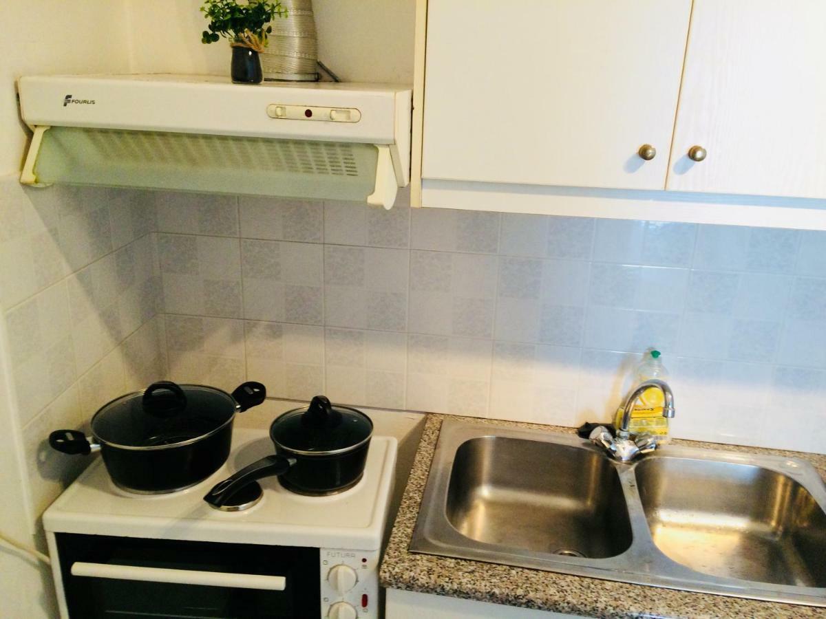 شقة Korona Βeach Αpartments ريثيمنو المظهر الخارجي الصورة