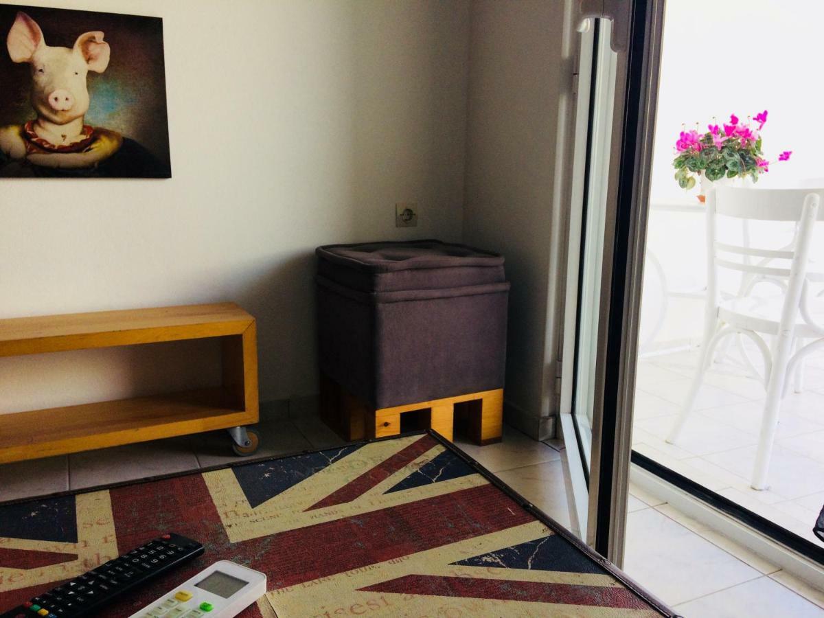 شقة Korona Βeach Αpartments ريثيمنو المظهر الخارجي الصورة